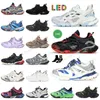 Designer Hommes Femmes Piste LED 3.0 Chaussures Casual Pistes 3 LED Nuit Sneaker Éclairé Gomma Cuir Entraîneur Nylon Imprimé Plate-Forme Baskets Baskets Runner 7.0 2.0 4.0 chaussure basse