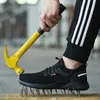 Veiligheidsschoenen Werk AntiSmashing Stalen Neus Lekbestendige Constructie Lichtgewicht Ademende Sneakers Laarzen Heren Dames Air Light 231204