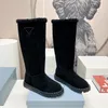 Schaffell und Wolle, ein hohes Rohr, Wolle und Kaschmir, verdicken warme Anti-Ski-Stiefel, preisgekrönte Damen-Dreieck-Stiefel