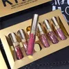 Lip Gloss 6 Set Kylie Make Up Cup Cup Gold لا يتلاشى مع ترطيب أحمر الشفاه السائل غير اللامع.