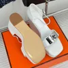 Tan-Go-Plattformpumpen Keil Sandalen Sier Knöpfe Mandel Mandel Open-Toe Heels Frauen Designer Kalb Haut Außensohle Prett