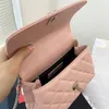 Bolsa feminina de luxo designer couro genuíno flip saco feminino bolsa de ombro de alta qualidade caviar material fivela de ferragem artesanal acolchoado saco de metal caixa de presente saco de corrente