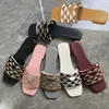 Tissu brodé Diapositives Pantoufles Chaussures Noir Beige Multicolore Broderie Mules Femmes Accueil Tongs Sandales Casual Été Cuir Plat Slide Rubbe x83q #