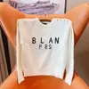 Damen-Strick-T-Shirts, Designer, brandneue Metall-Schulterschnalle, Buchstabenmuster, Rundhalspullover, lange Ärmel, gestrickt, Promi-Modekleidung 47Q1