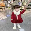 女の子のドレスEid Children Clothing Girls Red Dress Christmas Party Flower Pearl Smeeve Kids Princess Gown Vestido Baby