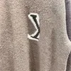Свитера женские дизайнерские свитера джемперы с длинными рукавами свободные толстовки модные однотонные пуловеры с вышитыми буквами осенние женские свитера одежда