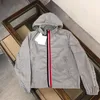 Veste célèbre nouveaux hommes femmes sweat à capuche haut vestes hip hop à manches longues vestes imprimées géométriques manteau pour hommes haut en nylon vêtements taille m-2xl noir rouge gris vert