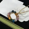 Дизайнер создает минималистичные ожерелья, женские очаровательные и величественные ожерелья, элитные и роскошные подарки ко Дню святого Валентина.