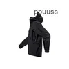 Vestes pour hommes Manteaux Designer Arcter Sweat à capuche Jakets Alpha Series SV Septième génération Fermeture à glissière à capuche Hard Shell Charge Coat Noir XS WN-VF18