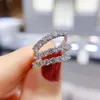 Klusterringar Moissanite Eternity Ring 0 7 CT D Color VVS1 Clarity Platinum Plated 925 Sterling Silver Wedding Band Engagement231f