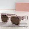 Des lunettes de soleil pour femmes Designer pour femmes modèles VMU 04U Luxury Shades Trendy 1 carré avec des lettres en or rose mm Glimpsepmonaxku