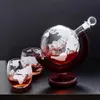 Bar Tools Creative Globe Dekanter-Set mit bleifreier Karaffe, exquisitem Holzständer und 2 Whiskygläsern, Geschenk in Whisky-Qualität, 231204