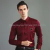 Nuevas camisas para hombres Business Elastic Slim Fit Versátil Prrrr Letter All Season Elástico en cuatro lados Camisa de manga larga para hombres sin planchar Sensación sedosa y vertical Star1922