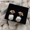 Stud Wing Yuk Tak Coréia Mulheres Moda Pérolas de Água Doce Brincos Vintage Geométrico Cor de Ouro Pequeno 2021260U