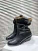 디자이너 신발 Tabi Boots Maison MM6 남성 여성 분할 발가락 첼시 부츠 럭셔리 Margiela 송아지 가죽 가죽 스웨이드 패션 무릎 높이리노선 서쪽 발 뒤꿈치 부츠 크기 35-45