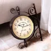 Zegary ścienne retro podwójna strona obrotowa zegara metalowa wiszące zewnętrzne dekoracje ogrodu domowego europejski prezent montowany 231204