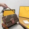 Designer-Tasche, modische Damen-Tasche, Designer-Umhängetasche, Handtasche, klassische Handtasche, Umhängetasche, elegante Retro-Geldbörse, dekorativ, bunt