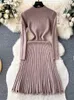 Casual Kleider SINGREINY Winter Stricken Plissee Kleid Frauen Solide Elegante O Hals Langarm Weiche Damen Mode Warm Slim Midi