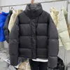 Anti-Saison-Herbst und Winter, neue Daunenjacke für Damen, kurzer koreanischer Stehkragen, lockere und verdickte kurze Brotjacke, Outdoor-Sportjacke, modisch