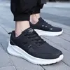 Sukienka buty modne koronkowe mężczyźni bieganie wysokiej jakości miękki komfort pluszowe męskie trampki zimowe ciepło wyłożone Tenis Masculino trend stwardnienie 231204