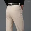 Jeans da uomo Gamba svasata beige per uomo Pantaloni casual da ufficio business Pantaloni lunghi svasati solidi Bootcut Denim Four Season