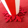 Bord Mattor 12 Pack Christmas Felt Coasters Red Snowflake Table Seary Mat Heat Isolation Drink Tea Coffee Cup For Winter Xmas Decoration