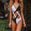 One Piece Swimsuit 2024 New Cross Black and White Color Matching Bubble Fabric New Cross-border Single Women's Sexy Swimwear