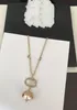 Vente chaude Designer De Luxe Pendentif Colliers De Haute Qualité Marque Lettre Cristal Collier De Perles Liens De Canal Chaînes Populaires Amoureux Bijoux De Noël sx3a