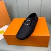 17model Diseñador Marca Otoño Invierno Pisos de cuero Mocasines Invierno para hombre Mocasines Zapatos casuales Moda Slip On Zapatos de conducción Tamaño 38-46