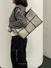 TOTESバッグBOTTEGVVENETA DESIGNER WOMENS BAGS LEATHER WOVEN HANTBAGS TOTE BAG WOVEN BAG 2023 SPRINGSUMMER NEW CORNTAST CANVAS BAG HIGHAPISTERCOMUTER TOTE O HBML