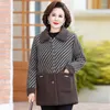 Women's Trench Coats Middle-aged Mother Winter Jacket Thicken Warm Lambs Wool Padded Parkas Women Imitation Mink Velvet Overcoat