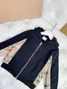 Burberrlies Luxury Baby Tracksuits Checker Splicing Design Jacket Set Kids Designer Kläder Storlek 90-160 Winter Girl Boy Coat and Pants Nov25