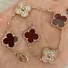 Designer Jewelrys Bracciale Van Four Leaf Clover Cleef Braclet Bracciale Van Clover Bracciale in argento 925 con cinque fiori Trifoglio Leggero lusso bifacciale Non sbiadito I