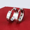 Projektantki kolczyki dla kobiet kolczyki luksusowe kolczyki o wysokim wypolerowanym kolorze z diamentowym tytanem stalowym kolczykiem