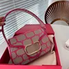 Het försäljning av broderi väskor designer väska för kvinnor underarmsäck luxurys handväskor dam toppkvalitet axelväskor kohud klassisk loco armhåla handväska kvinnlig handväska