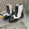 Designer Boots Luxury Boot äkta läder Vinterstövlar Ankelstövlar Kvinna Kort start Sneakers Trainers Sandaler Sandaler av varumärke S520 008