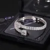 Drop Shipping Bijoux Hip Hop Plaqué Or 925 Sterling Argent Vvs Baguette Diamant Glacé Amour Manchette Bracelet pour Femmes