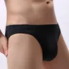 Sous-vêtements sexy glace soie hommes mince translucide U convexe élastique sous-vêtements jeunesse mi-taille confortable respirant slips bas