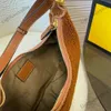 Mode kvinnors crossbody väska lyxdesign bärbar underarmväska stor kapacitet en axel sned kropps ullväska 231201