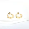 High Edition Ear Cuff Charms Love Kolczyki dla kobiet dziewczęta panie stadnina piercing biżuteria grawerowane logo Titanium Steel Designer 298U