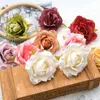 Flores decorativas Grinaldas 30pcs / 7cm Artificial Branco Rosa Cabeças de flores de seda para decoração de casamento DIY Grinalda Caixa de presente Scrapbooking Artesanato Flores Falsas 231205