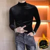 T-shirt da uomo 2023 inverno peluche velluto T-shirt da uomo manica lunga tinta unita mezzo dolcevita slim casual pullover festa sociale che tocca il fondo