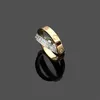 Nuovissimo anello di amore di cristallo croce croce anelli di coppia di moda per uomini e donne anelli di design in titanio 316L di alta qualità regali di gioielli256x