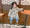 ジャケットスージーファッション女の女の子の男の子冬ジャケットヒョウフェイクファーシックインファントトッドルウォームコート服outwear 1 8y 231205