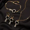Модельерский комплект ювелирных изделий из ожерелья и браслета с двойной буквой и кристаллом, украшенный бриллиантовым ключом, кулон женская металлическая цепочка br206j