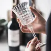ワイングラスヨーロッパスタイルのクリスタルガラスレトロ彫刻豪華なゴブレットダイヤモンドワインカップシャンパンウイスキーメガーズバーパーティーエルホームドリンクウェア231205