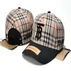 B Hat Baseball Cap Classic Knight Stripe Baseball Chapéu de beisebol ao ar livre Hat de lazer