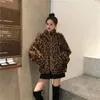 Women's Fur Faux Fur Veste en fausse fourrure a imprimé léopard pour femmes vetements d'extérieur chauds pour femmes Parkas d'automne et d'hiver coreen nouveau 231205