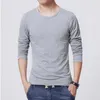 Herrenanzüge A1989 Mrmt Mannen T-Shirts 3 Basic Farben Lange Mouwen Slanke T-Shirt Jong Man Pure Color Tops Tees Shirt O-Hals Voor