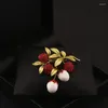 Broches Fruit haute qualité broche brillant exquis cristal litchi broche femmes costume manteau décolleté accessoires vêtements ornement bijoux 6116